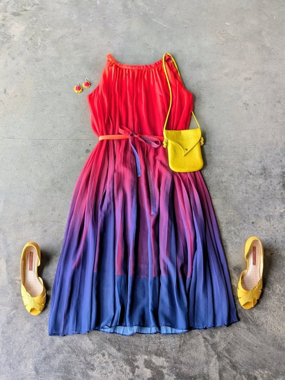 Chicwish Splendor of the Sunset Gradient Pleated Midi Dress size M/L